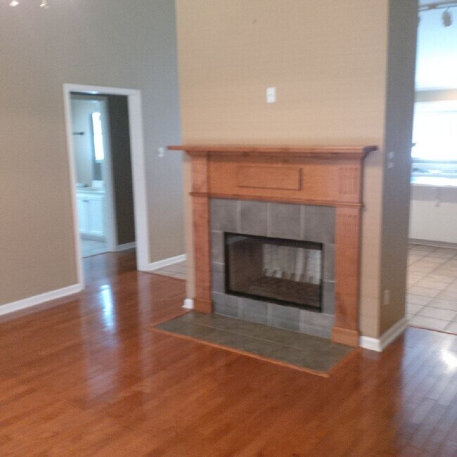 Building Photo - 123 Cane Ridge Cir
