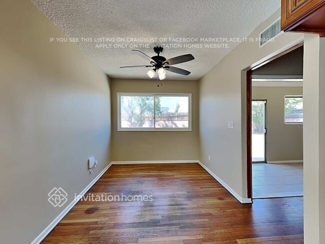 Building Photo - 14251 Minnehaha St