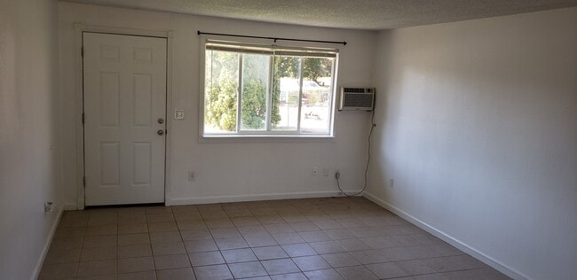 Foto del edificio - 525 W Twilight Ct