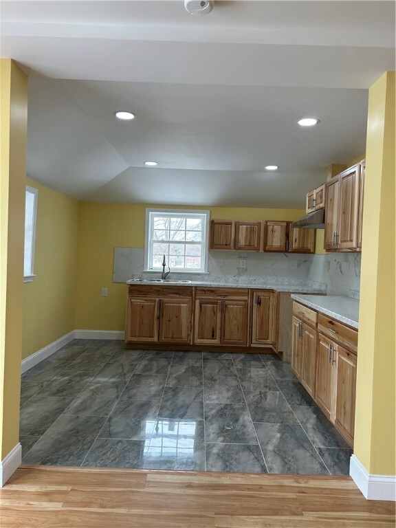Foto del edificio - 9661 W Ridge Rd