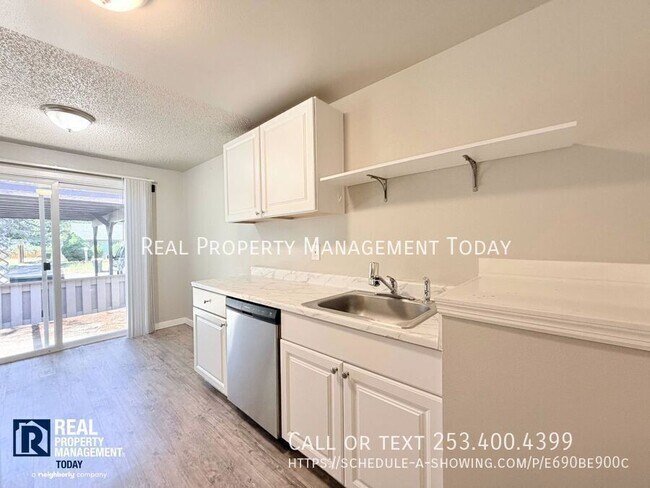 Foto del edificio - 1410 Josephine Ct SE