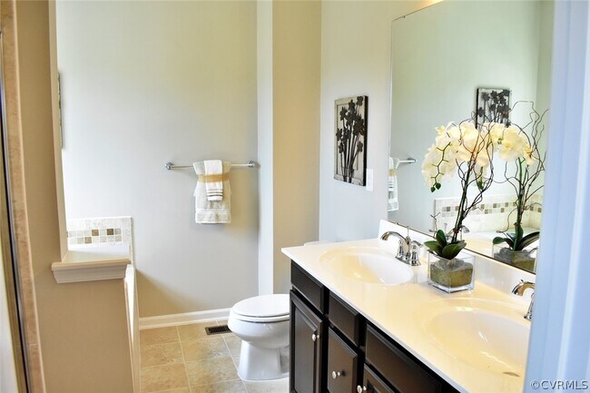 Building Photo - 6413 Knotgrass Alley