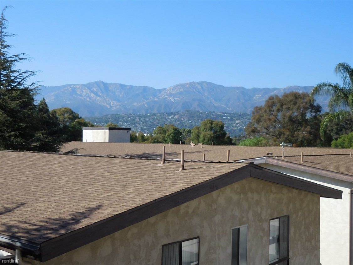 Primary Photo - 201 Ladera St