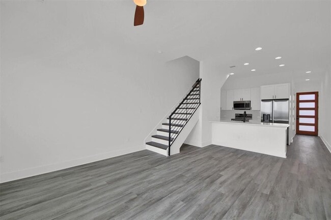 Building Photo - 21200 Portsmouth Cove