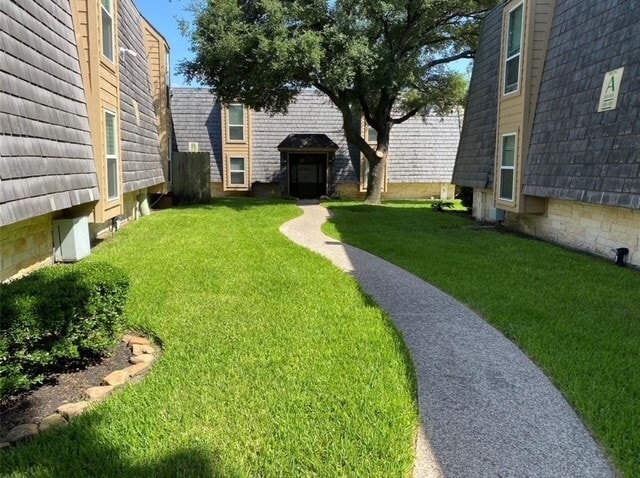 Building Photo - 16120 Stuebner Airline Rd