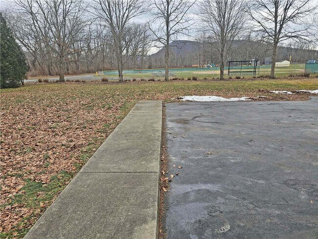 Foto del edificio - 118 Main St