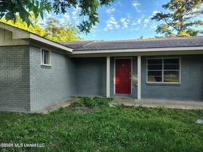 Building Photo - 9424 Daisy Vestry Rd