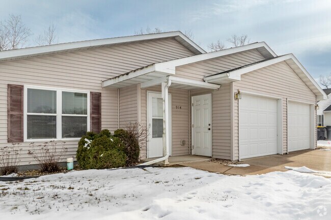 914 Avenida Mary Kay - Tomah Property Management South