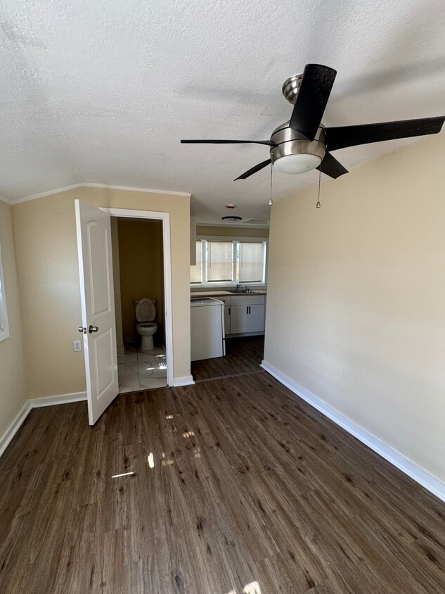 Foto principal - 1112 S G St