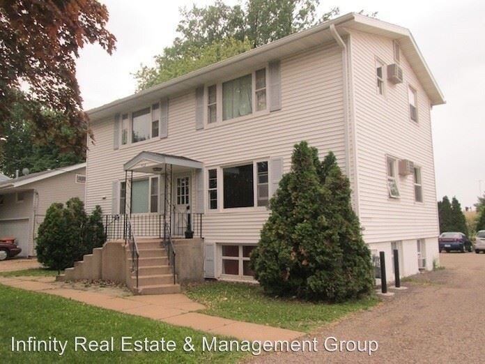 Foto principal - 453 13th Ave NW