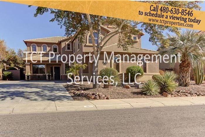Foto principal - Beautiful 5 bedroom, 3 bath home in Chandler!