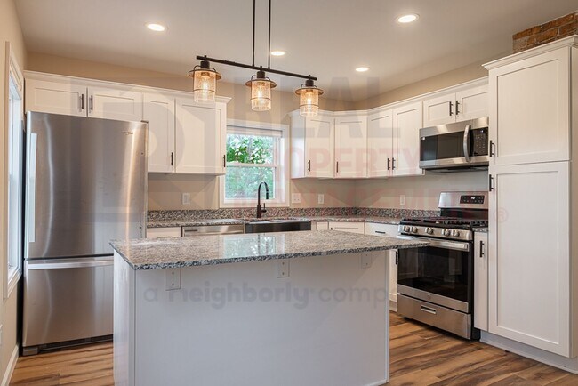 Foto del edificio - 5066 Newton Falls Rd