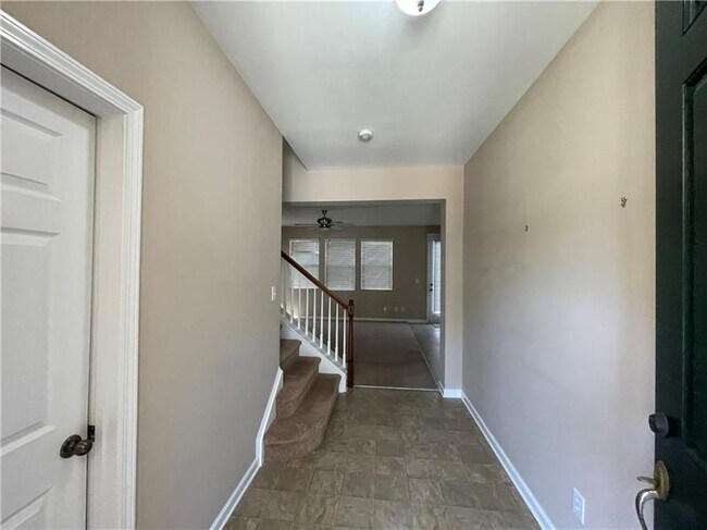 Building Photo - 3998 Cutler Donahoe Way