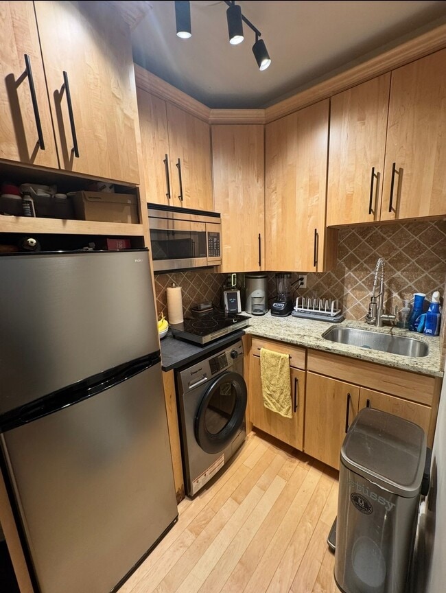 Photo - 254 1st St Townhome