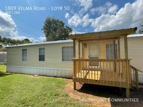Building Photo - 1809 Velma Rd