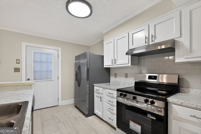 Building Photo - 898 Chippendale Ln