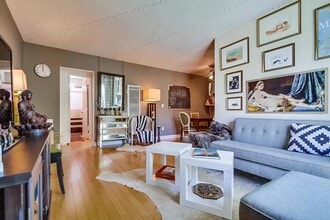 Building Photo - 4747 Hamilton St