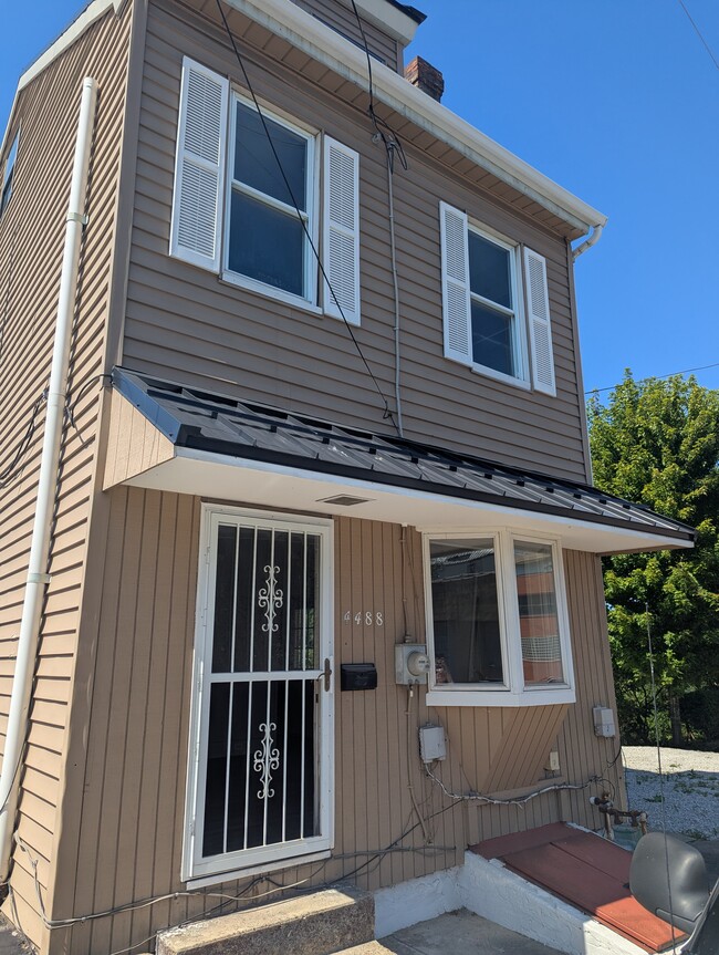 Building Photo - 4488 Minerva St