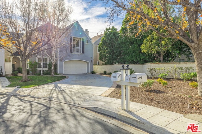 Foto del edificio - 23810 Bayview Ct