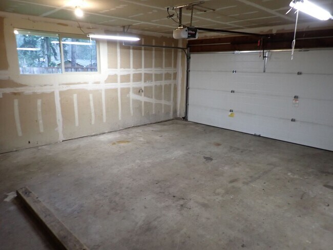 Foto del edificio - Newly Remodeled Duplex