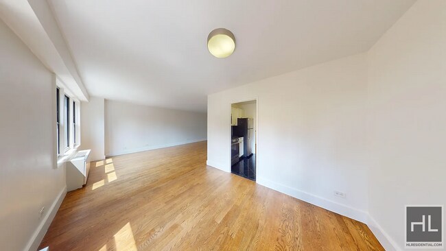 Foto del edificio - EAST 63 STREET