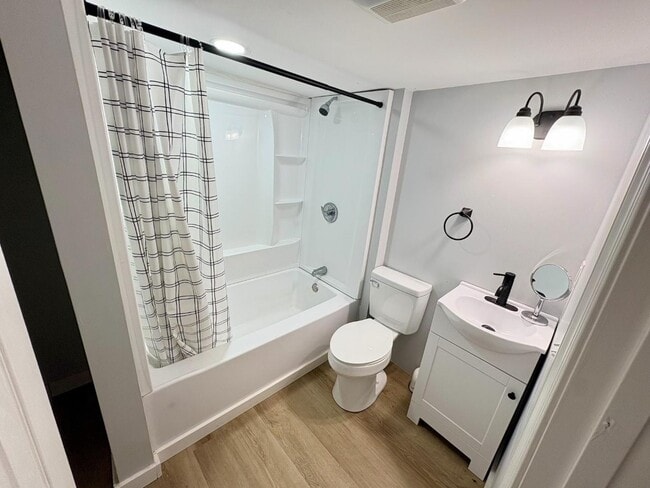 Photo - 511C Winston Ridge Rd House