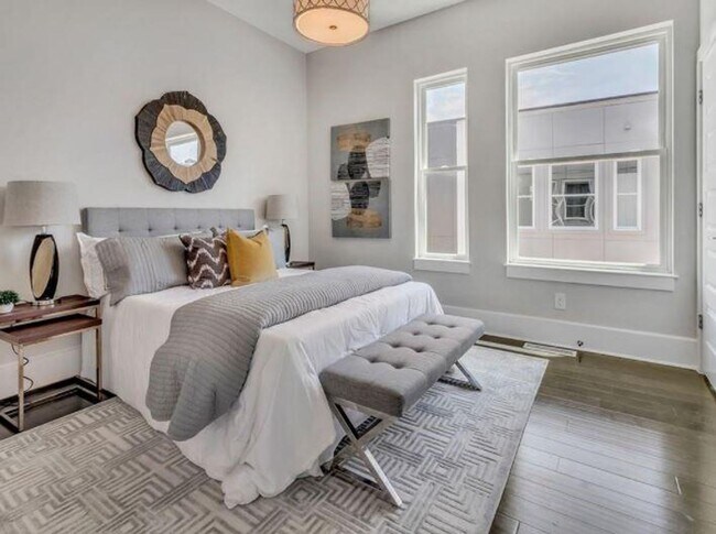 Foto del edificio - Modern 3-Bedroom Tri-Level Townhome in the Heart of Old Fourth Ward (30308) $800 Off Move in w/ap...