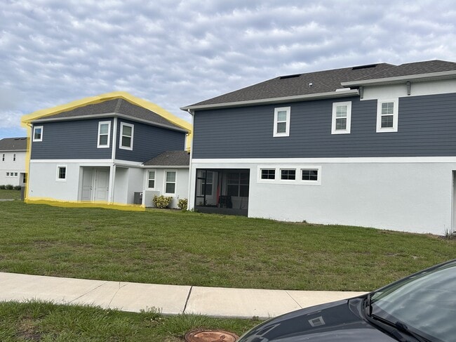 Building Photo - 15098 Lebeau Loop