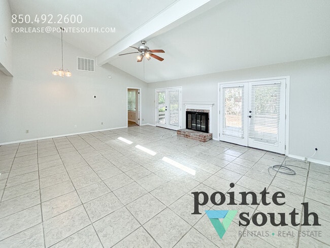 Building Photo - 107 Wild Oak Dr