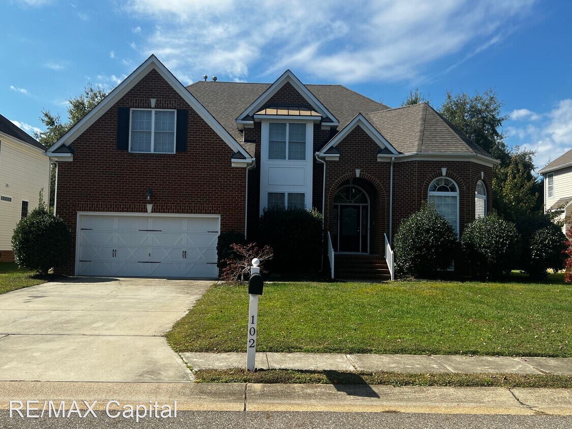 Primary Photo - 5 br, 4 bath House - 102 POTTER LANE