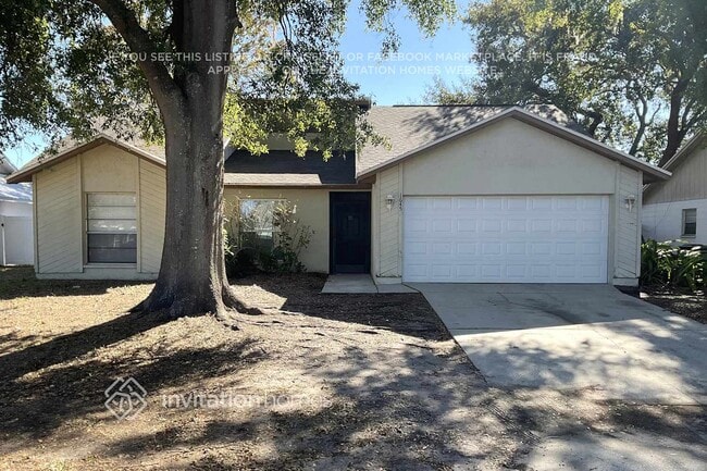 Building Photo - 1645 Sailpoint Dr