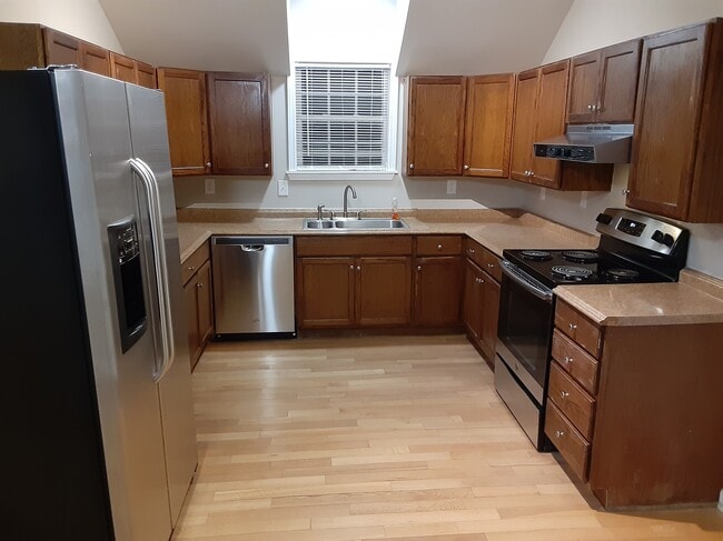 Building Photo - 5134 Belmore Manor Ct