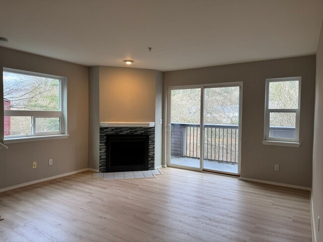 Photo - CLICK "REQUEST A TOUR" NOW! Townhome