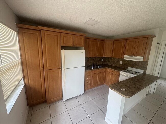 Foto del edificio - 5174 NE 6th Ave