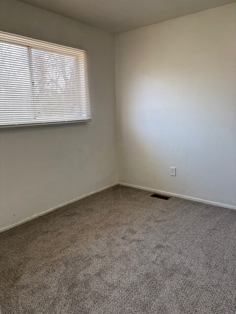 Foto del edificio - 11717 Outer Dr W