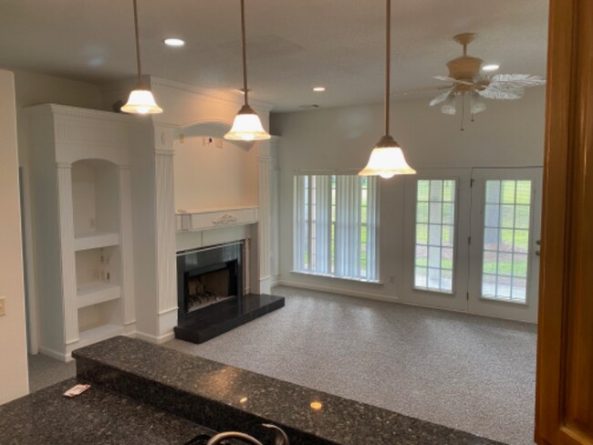 Building Photo - 568 Marsh View Dr