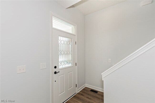 Foto del edificio - 2240 E 97th St