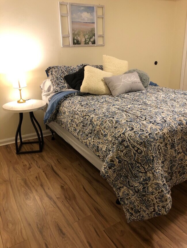 Foto del edificio - 8 Battery Dr