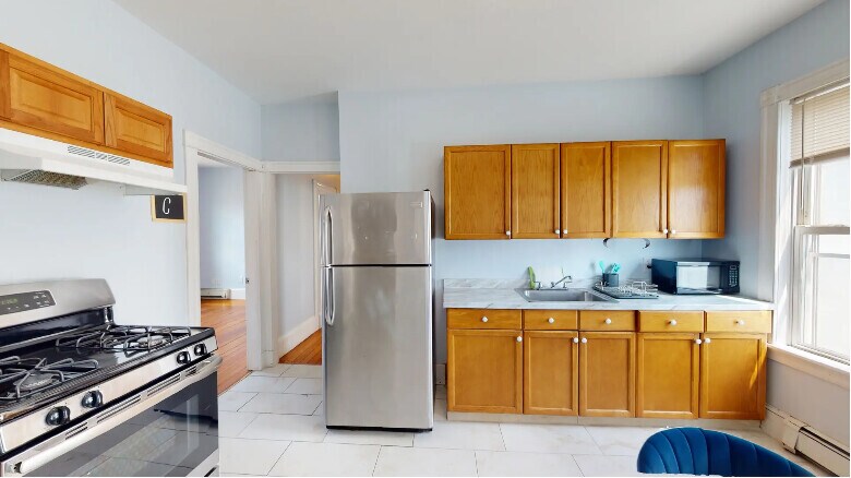 Foto principal - 61 Crescent Ave