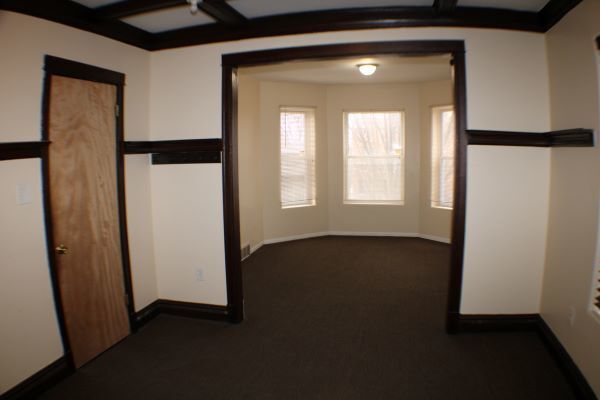 Foto del edificio - 7206 S Eberhart Ave