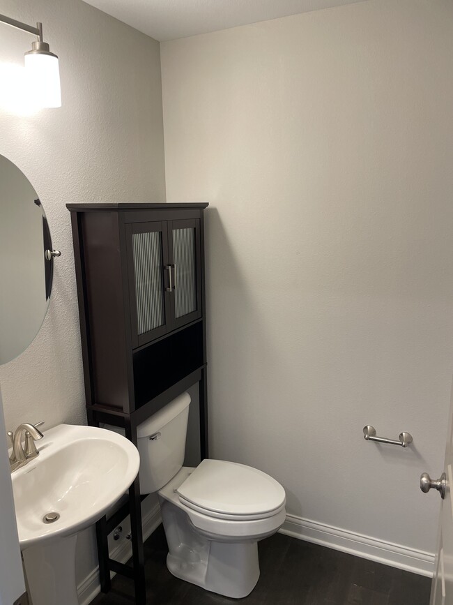 Half Bath - 185 State St