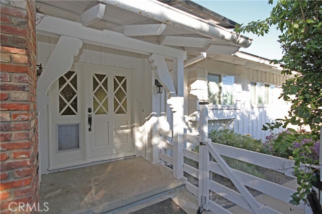 Building Photo - 12 Stirrup Rd