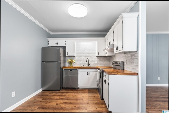 Building Photo - 57 Hanover Cir