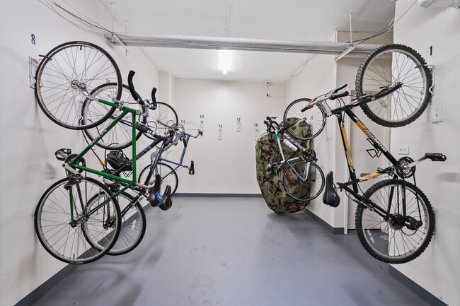 Building Photo - 3215 Avenue H