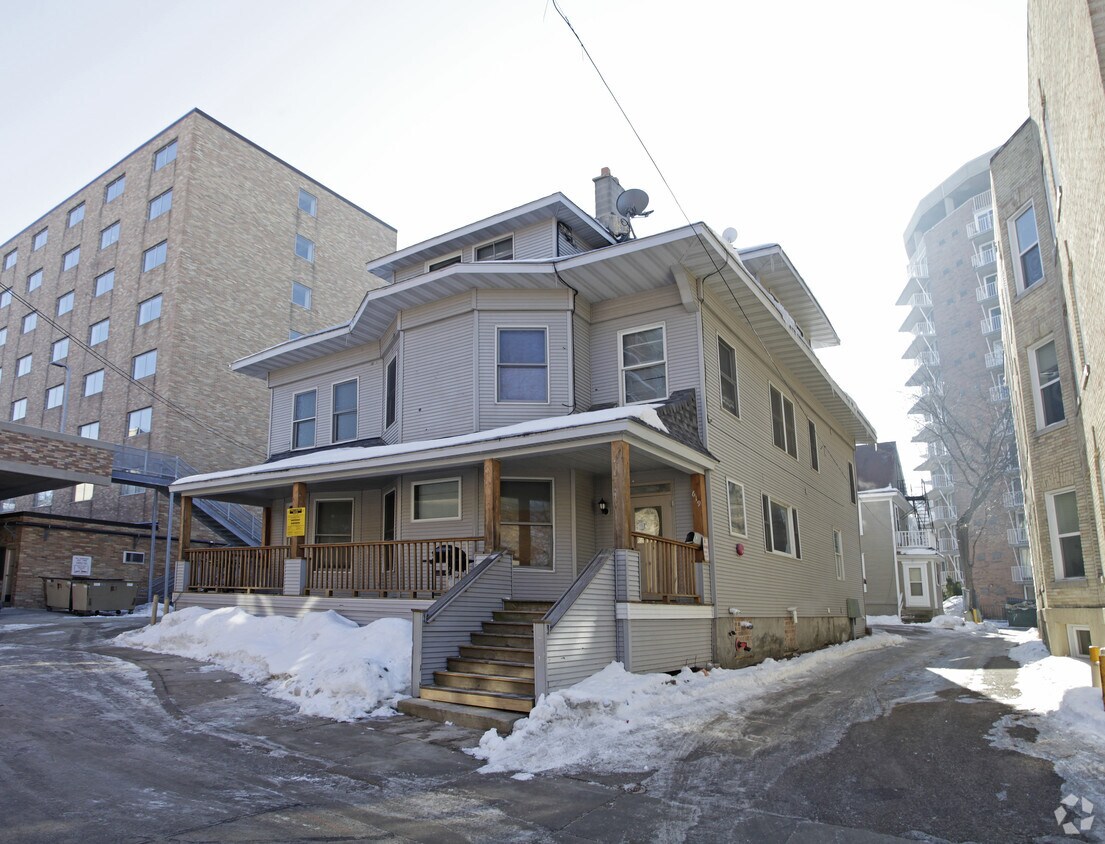Building Photo - 619 Mendota Ct