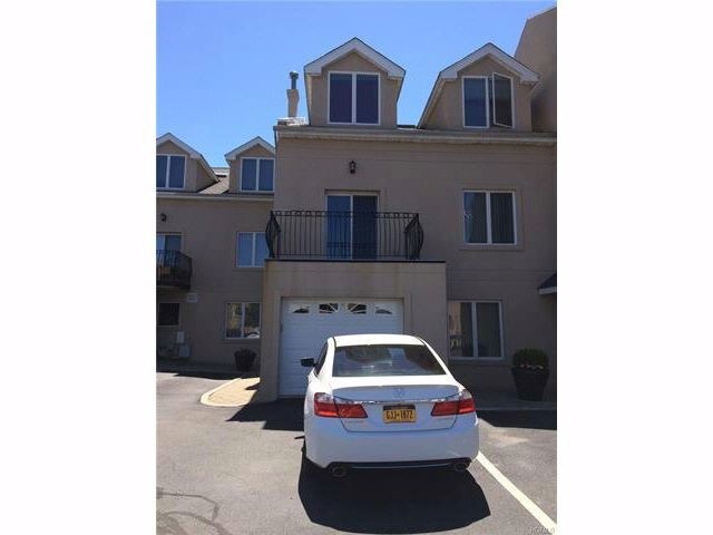 Foto del edificio - 1432 Outlook Ave