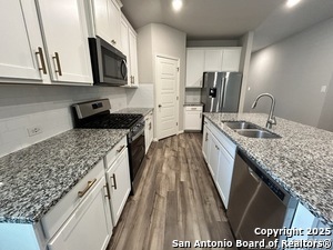 Building Photo - 13166 Maridell Park