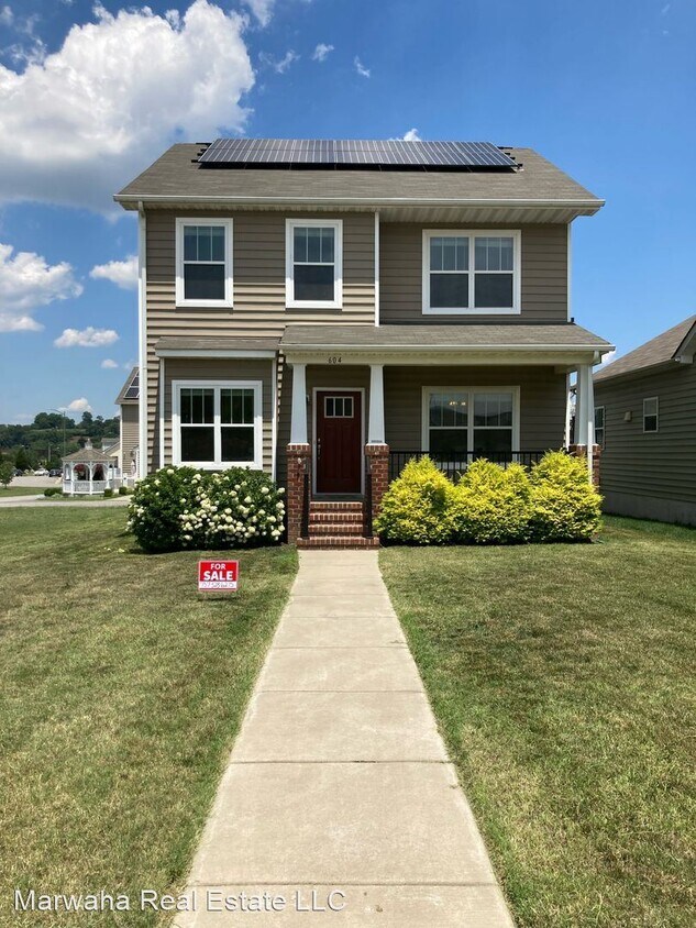 Foto principal - 3 br, 2.5 bath House - 604 Goddin Street