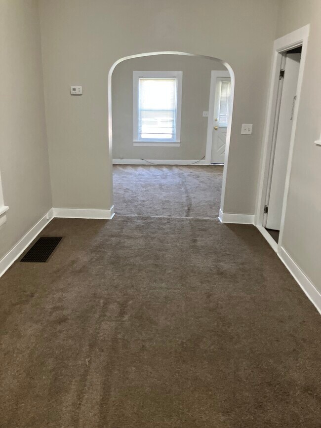 Foto del edificio - 133-133 Garden St