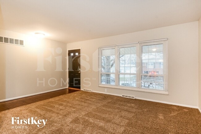 Building Photo - 10522 Copperfield Dr